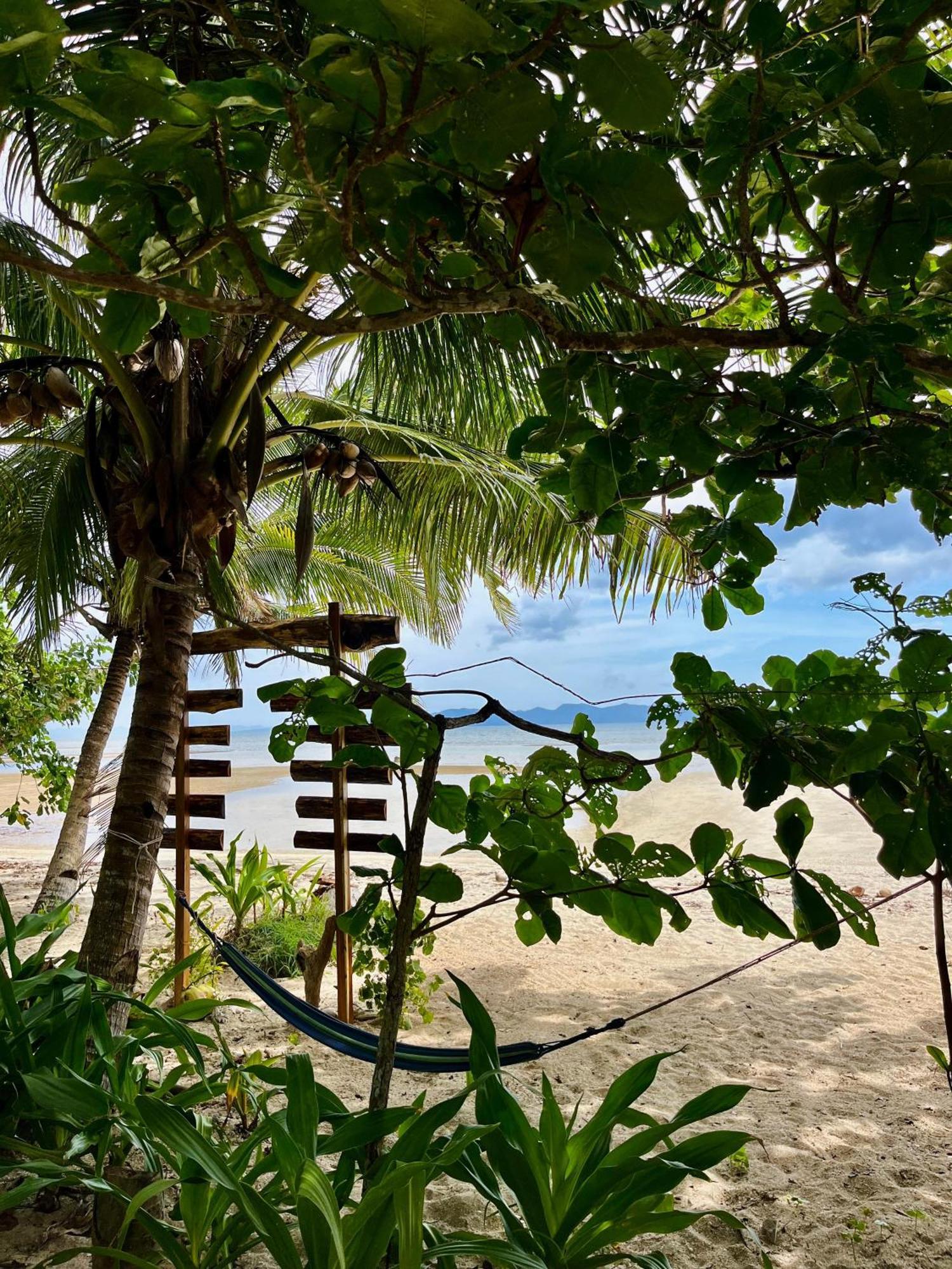 Efrena Agro Tourism Beach เอลนิโด ภายนอก รูปภาพ