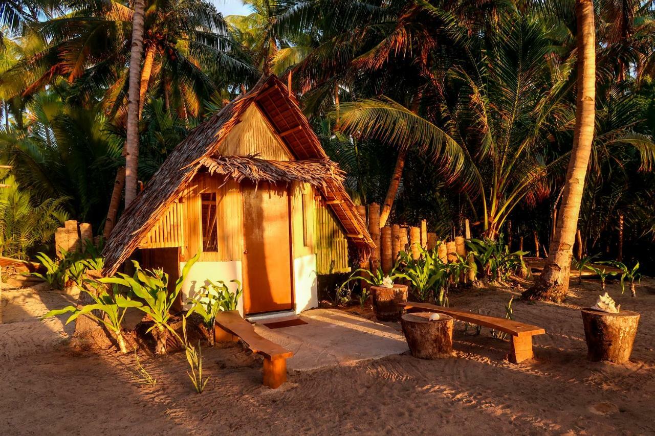Efrena Agro Tourism Beach เอลนิโด ภายนอก รูปภาพ